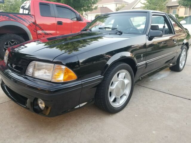 1993 Ford Mustang - photo 2