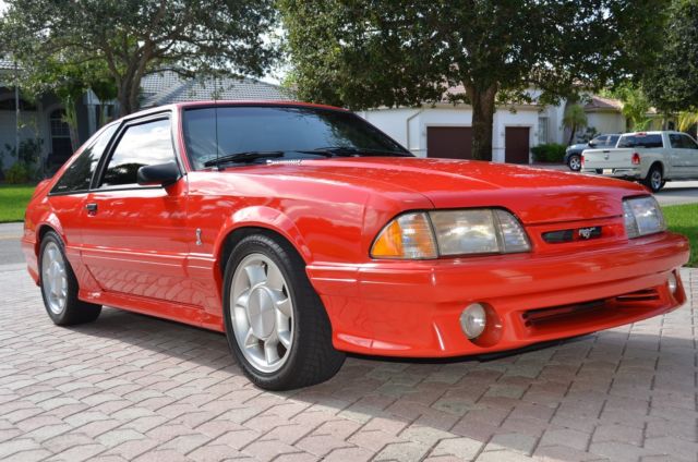 1993 Ford Mustang Cobra - photo 2
