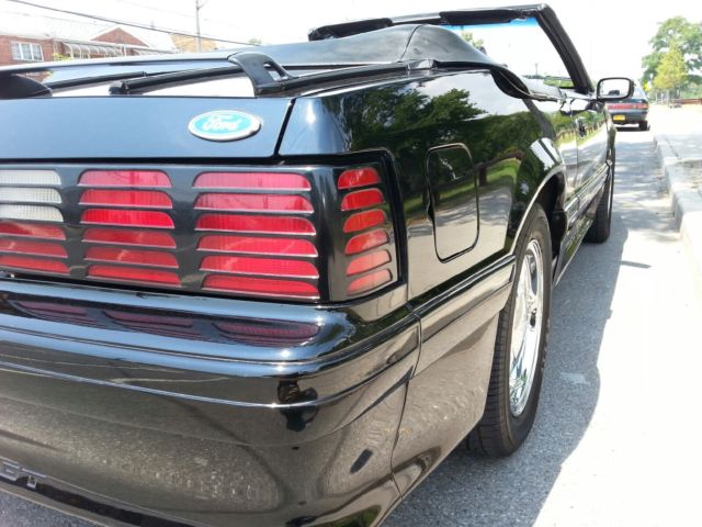 1993 Ford Mustang - photo 3
