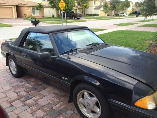 1993 Ford Mustang - photo 2