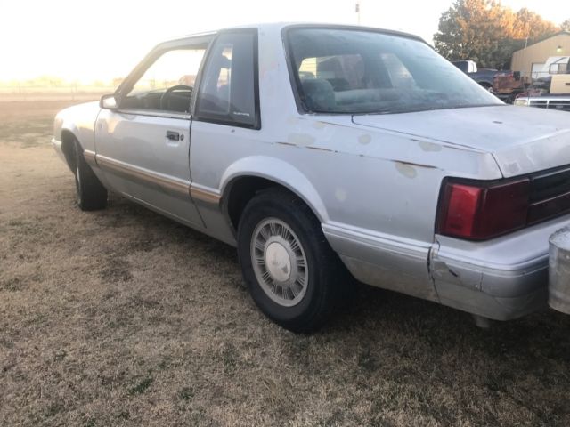 1993 Ford Mustang LX - photo 4
