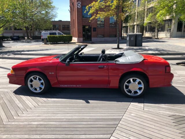 1993 Ford Mustang GT 5.0 - photo 4