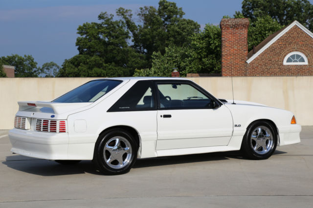 1993 Ford Mustang GT - photo 5