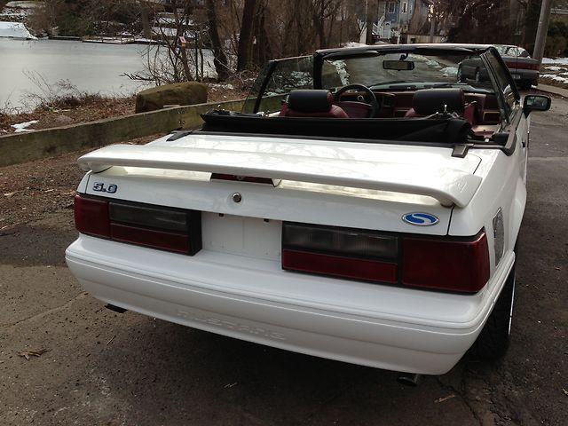 1993 Ford Mustang GT - photo 4