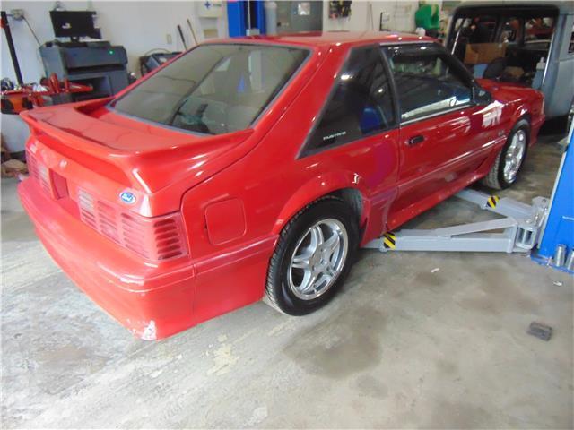 1993 Ford Mustang GT - photo 7