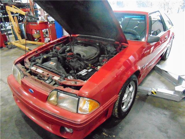 1993 Ford Mustang GT - photo 9