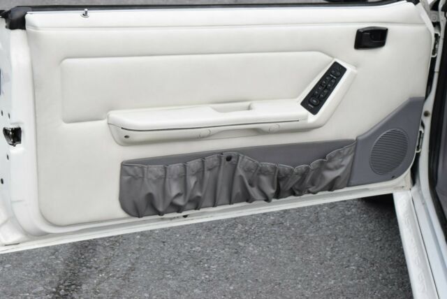 1993 Ford Mustang GT - photo 13