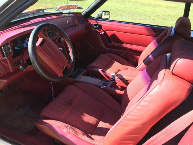 1993 Ford Mustang - photo 12