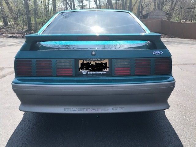 1993 Ford Mustang GT Hatchback 2-Door - photo 5