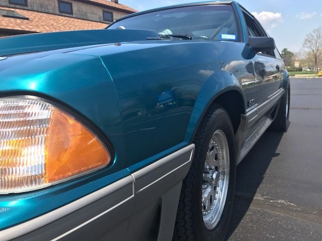 1993 Ford Mustang GT Hatchback 2-Door - photo 8