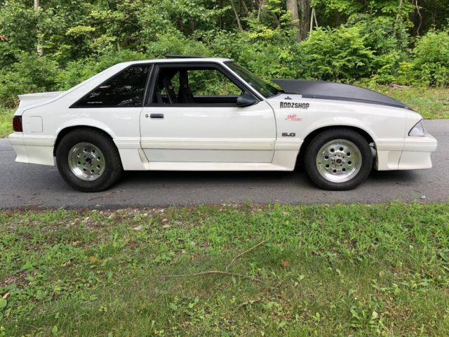 1993 Ford Mustang GT - photo 4