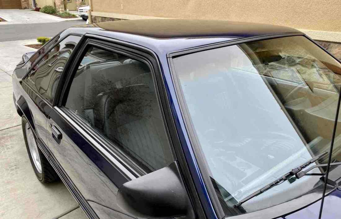 1993 Ford Mustang LX - photo 4