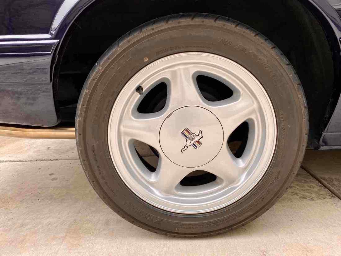 1993 Ford Mustang LX - photo 5