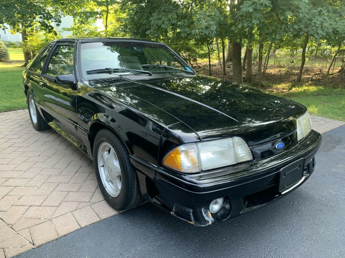 1993 Ford Mustang Hatchback Black RWD Manual GT 1993 Ford Mustang GT