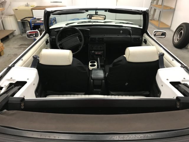 1993 Ford Mustang LX COVERTIBLE - photo 5