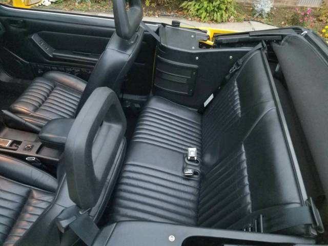 1993 Ford Mustang yellow - photo 11