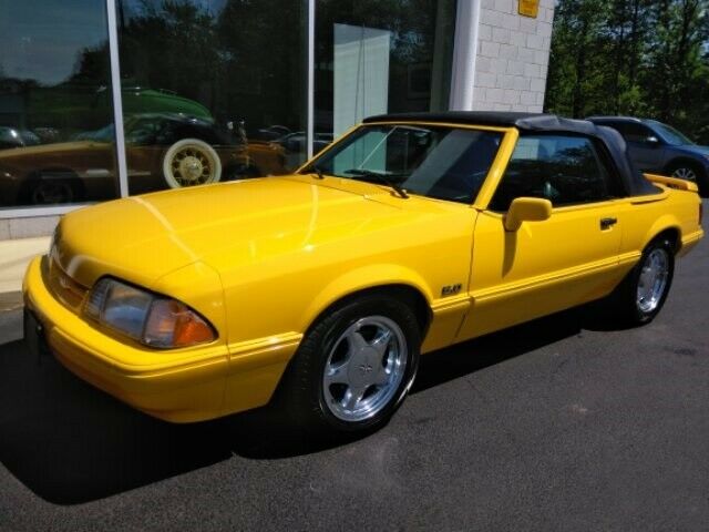 1993 Ford Mustang LX - photo 3