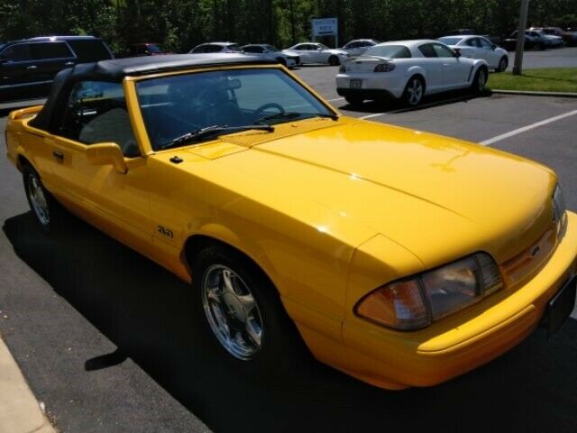 1993 Ford Mustang LX - photo 8