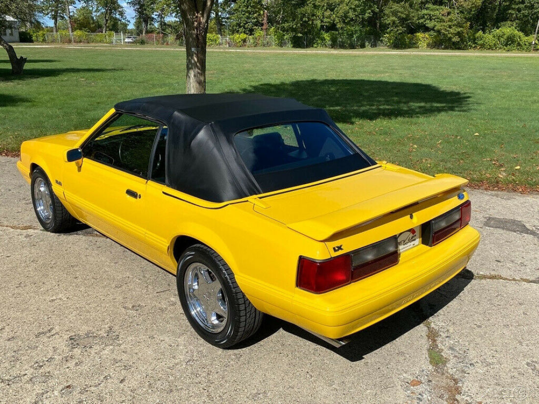 1993 Ford Mustang LX 5.0 Convertible Feature Car FREE ENCLOSED SHIPPING - photo 5