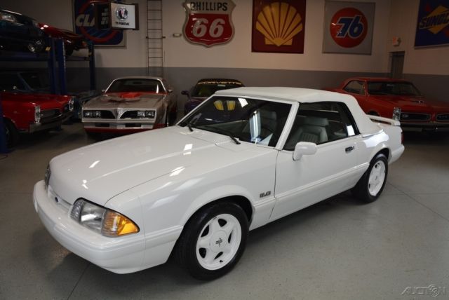 1993 Ford Mustang LX 5.0 Feature Car - photo 5