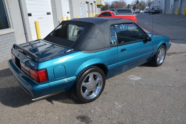 1993 Ford Mustang LX 5.0 - photo 11