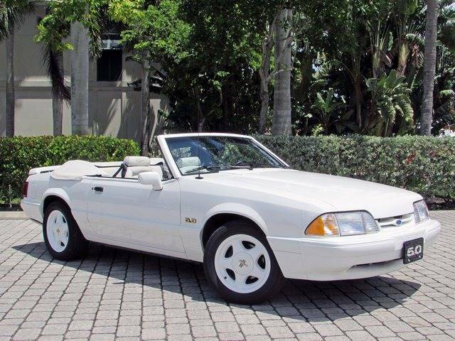 1993 Ford Mustang LX 5.0 2dr Convertible 11525 Miles White Convertible 5.0L V8 A 1993 Ford Mustang LX 5.0 2dr Convertible