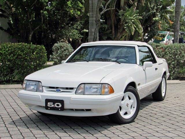 1993 Ford Mustang LX 5.0 2dr Convertible - photo 5