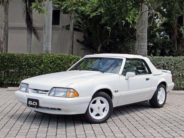 1993 Ford Mustang LX 5.0 2dr Convertible - photo 6