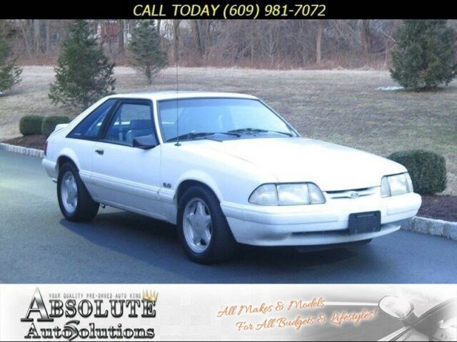 1993 Ford Mustang LX 5.0 2dr Hatchback - photo 3