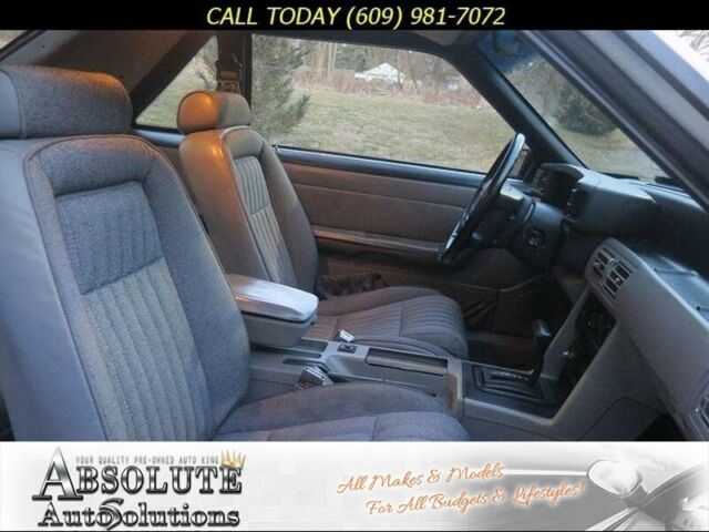 1993 Ford Mustang LX 5.0 2dr Hatchback - photo 7
