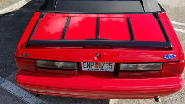 1993 Ford Mustang LX convertible - photo 8