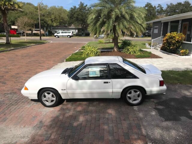 1993 Ford Mustang LX 5.0 5 SPEED ORIGINAL PAINT BLACK INT 70K MILES - photo 6