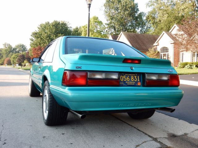 1993 Ford Mustang LX - photo 5