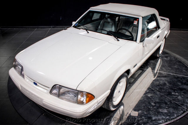 1993 Ford Mustang LX 5.0L V8 185 Miles!!! - photo 12