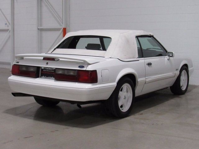 1993 Ford Mustang LX - photo 10