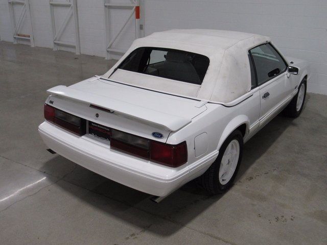 1993 Ford Mustang LX - photo 11