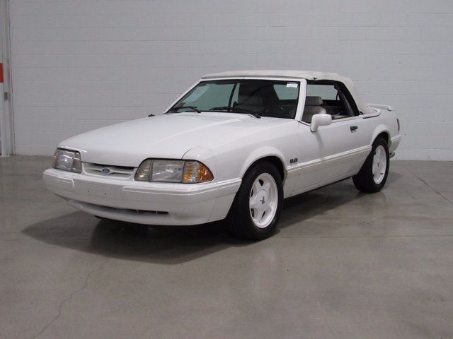 1993 Ford Mustang LX - photo 4