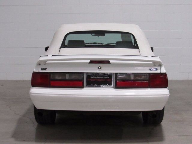 1993 Ford Mustang LX - photo 9