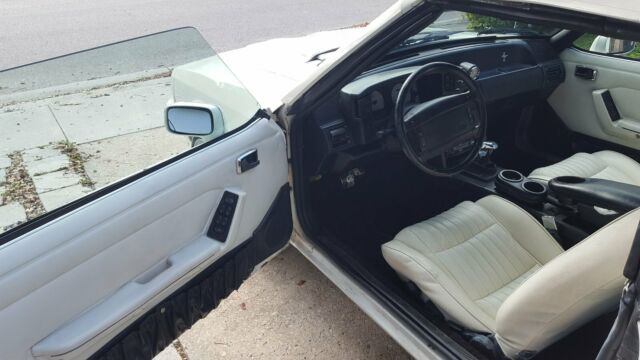 1993 Ford Mustang LX - photo 7
