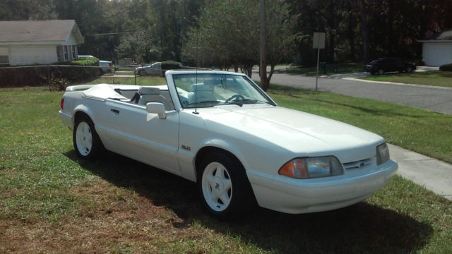 1993 Ford Mustang - photo 4