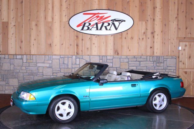 1993 Ford Mustang LX Convertible Green 2DR CONVERTIBLE LX 5.0L Automatic 1993 Ford Mustang LX Convertible