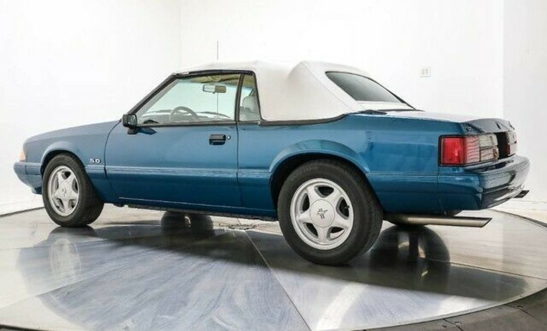 1993 Ford Mustang LX CONVERTIBLE LOW MILES V8 5.0 NICE CAR - photo 3