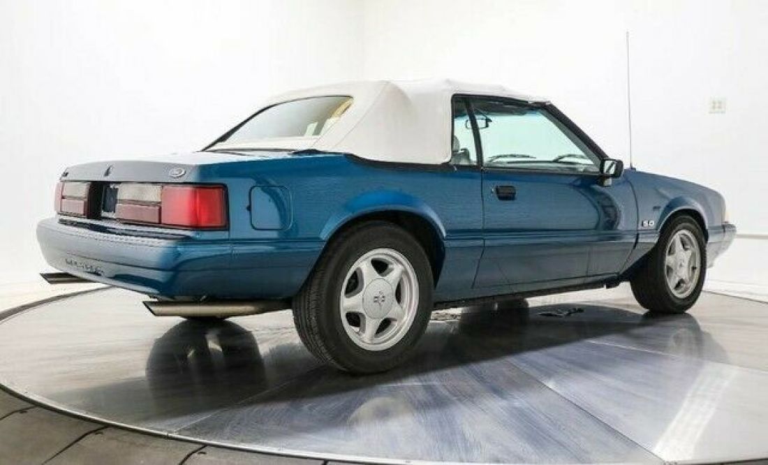 1993 Ford Mustang LX CONVERTIBLE LOW MILES V8 5.0 NICE CAR - photo 6