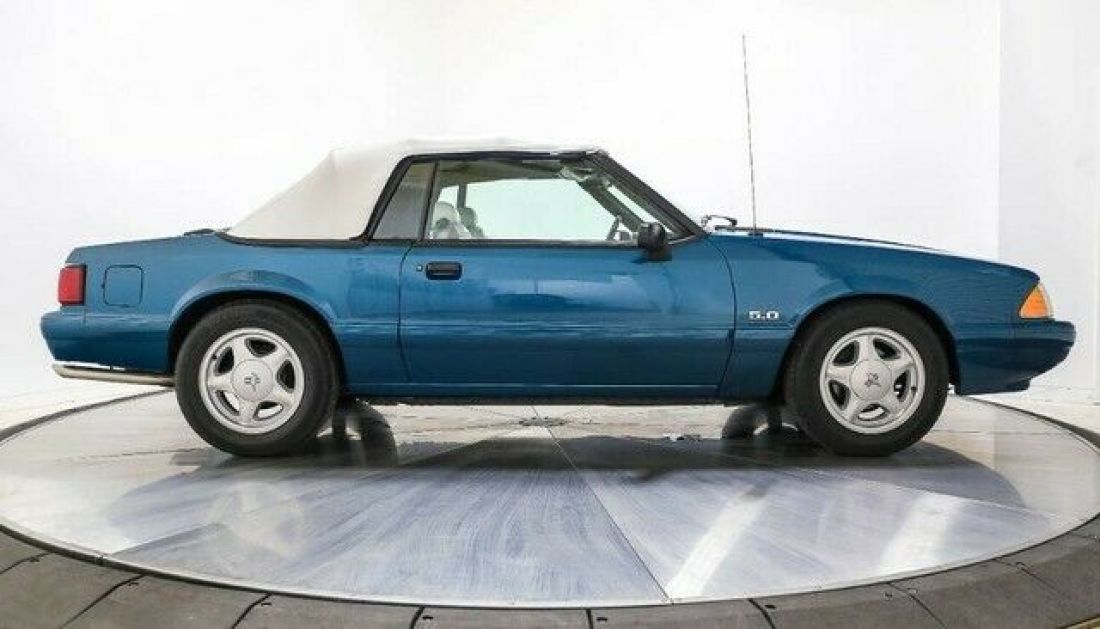 1993 Ford Mustang LX CONVERTIBLE LOW MILES V8 5.0 NICE CAR - photo 7