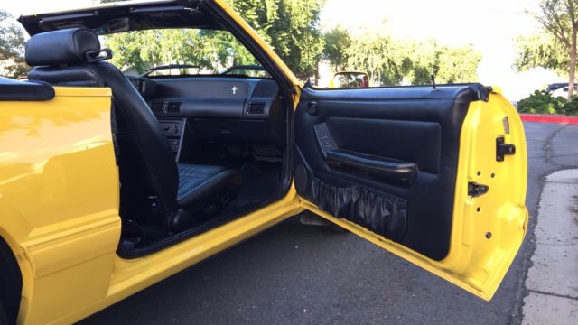 1993 Ford Mustang LX Convertible FEATURE car - photo 11