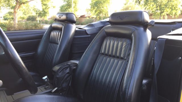 1993 Ford Mustang LX Convertible FEATURE car - photo 13