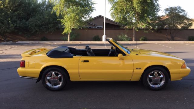 1993 Ford Mustang LX Convertible FEATURE car - photo 4