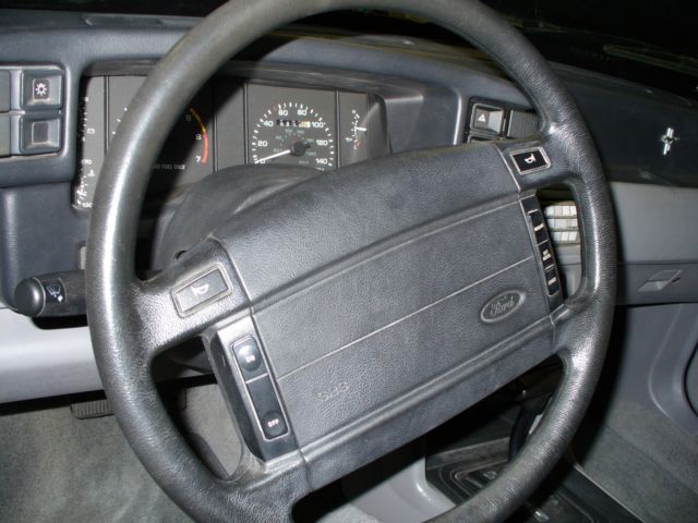1993 Ford Mustang LX 2dr - photo 12