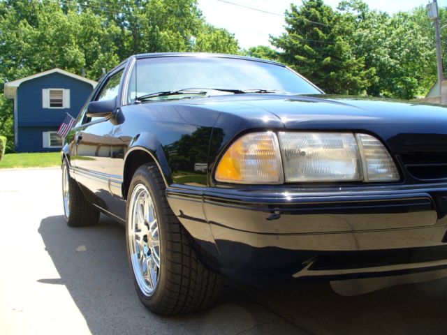 1993 Ford Mustang LX 2dr - photo 3