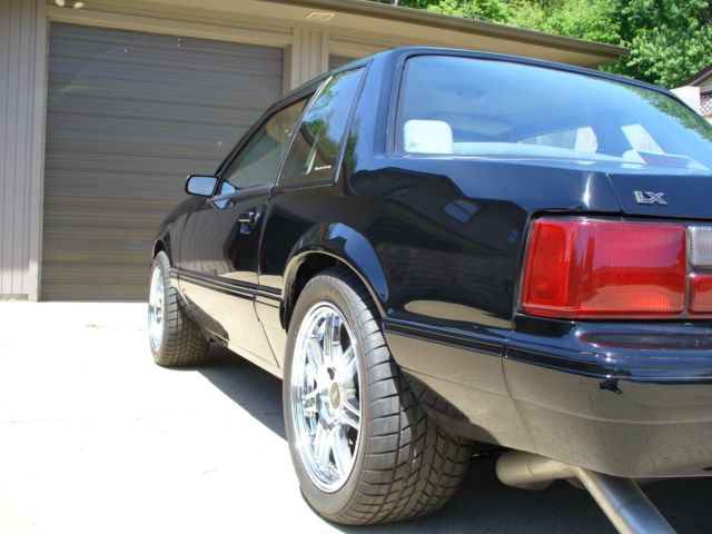 1993 Ford Mustang LX 2dr - photo 6